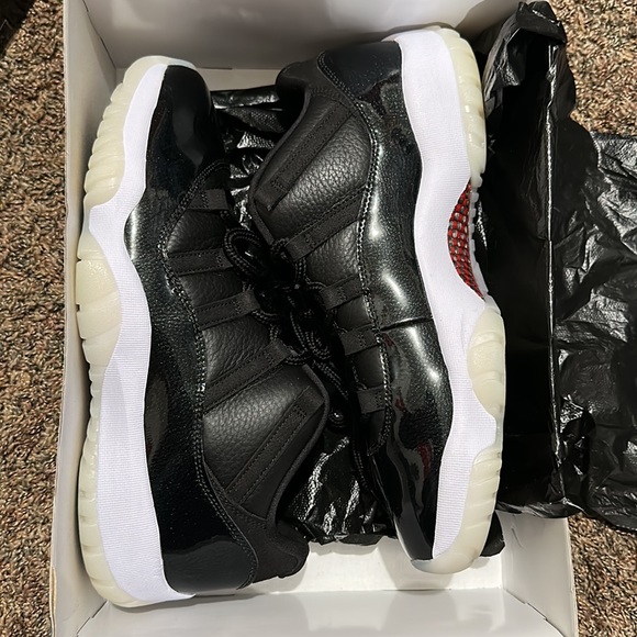 Jordan 11 Low Retro “72-10” - Picture 9 of 9